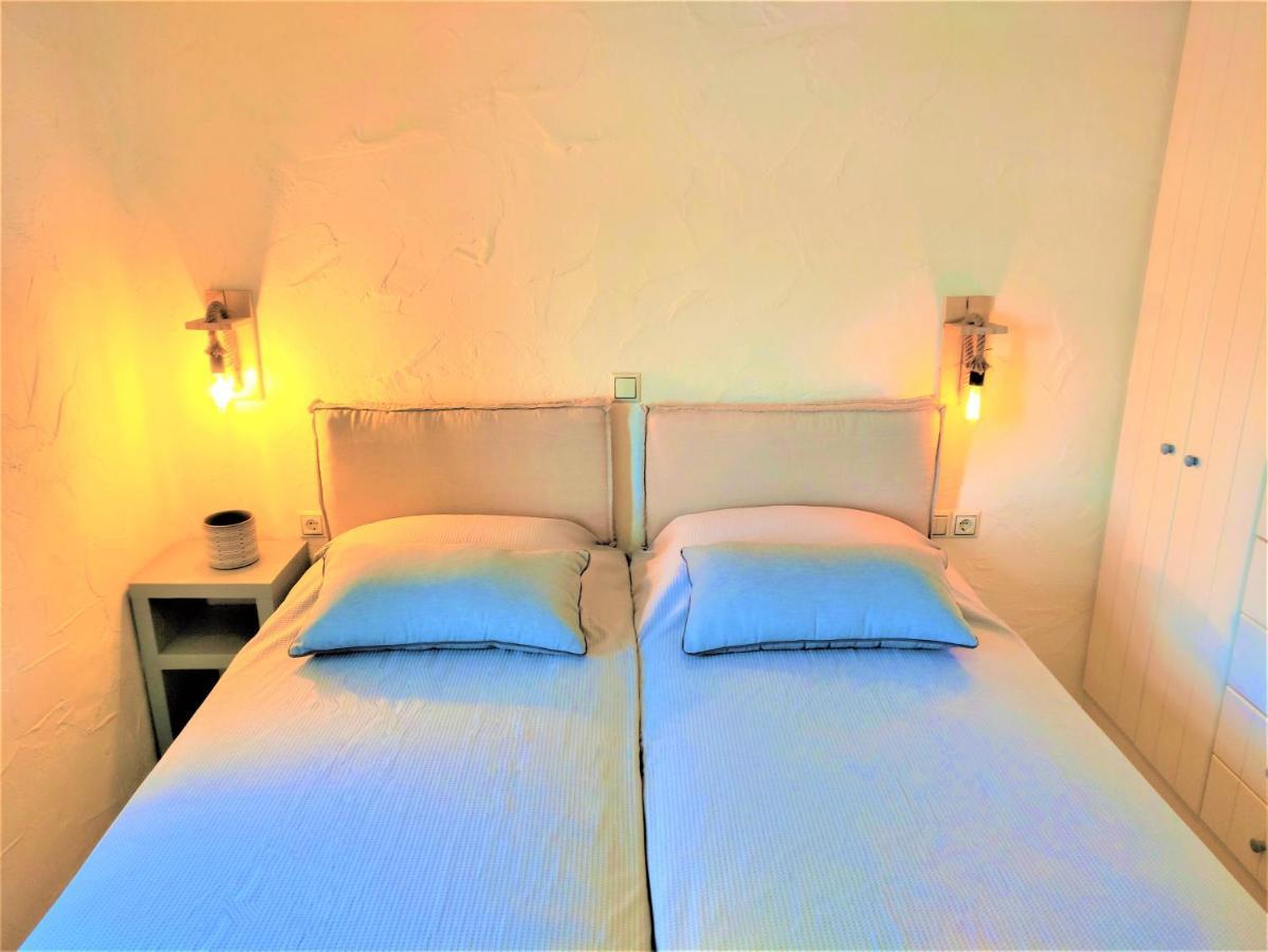 Mosaic Suites Drios Extérieur photo