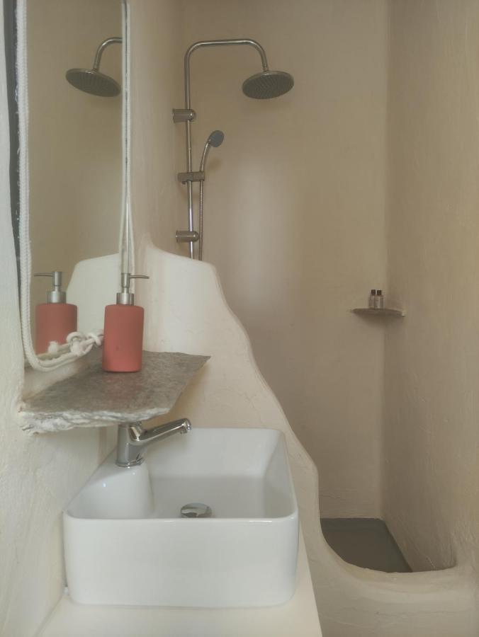 Mosaic Suites Drios Extérieur photo